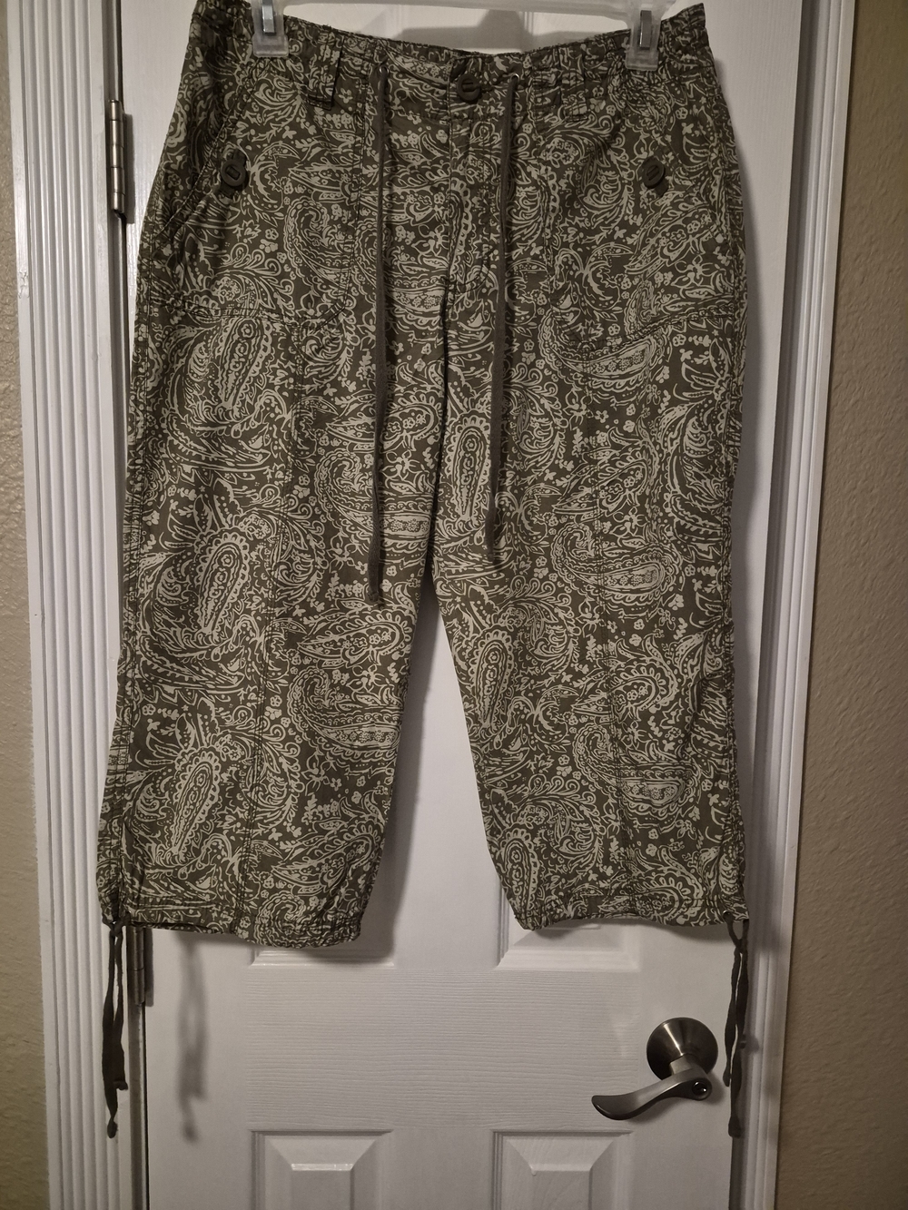Olive Paisley Drawstring Capris